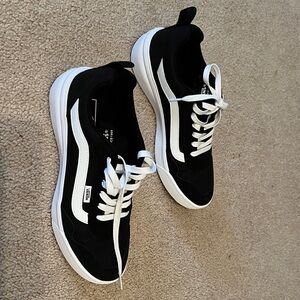 Vans Women’s Classic Black and White Sneakers. Size 9.5 never worn